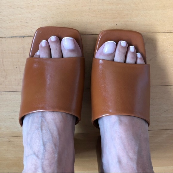 NWOT Nasty Gal cognac faux leather block heel platform sandals 7 - Picture 3 of 10